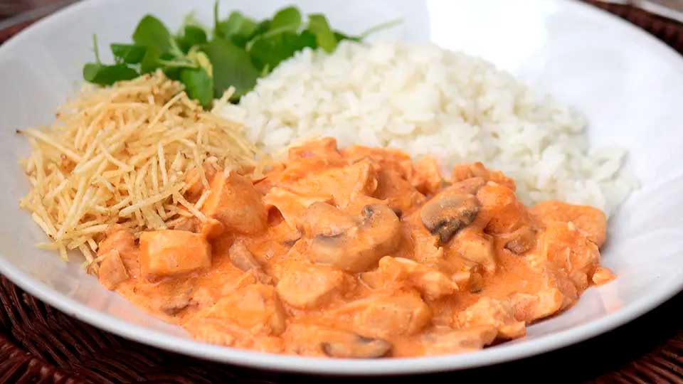 Strogonoff de frango